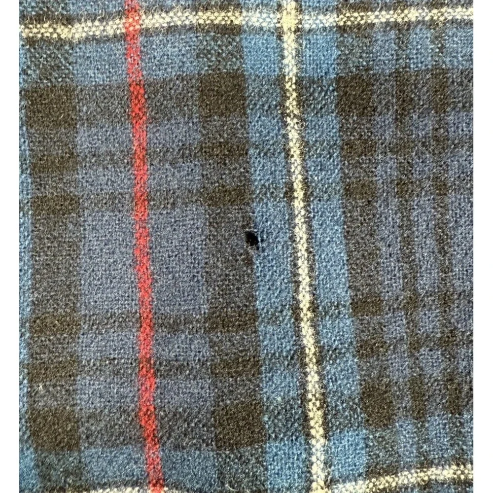 Vtg Pendleton 100% Virgin Wool‎ Flannel Button Down Shirt Mens L Blue USA Made - Picture 6 of 6